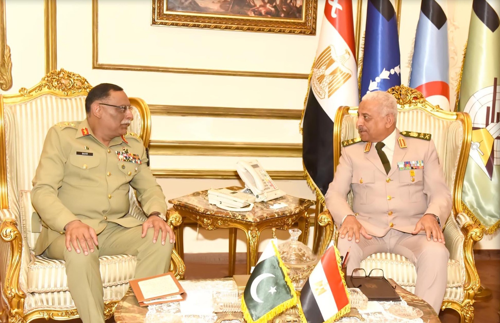 5475b4c1-8e51-472c-b551-2b3974de3af9