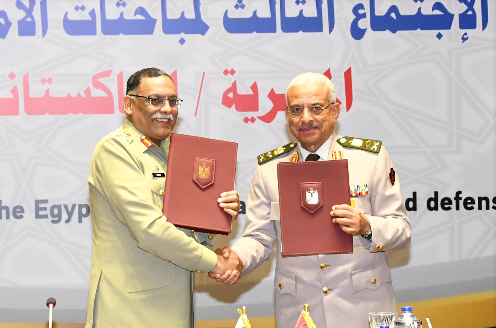 81146763-21b1-48a4-b4b5-bdc30a329e50