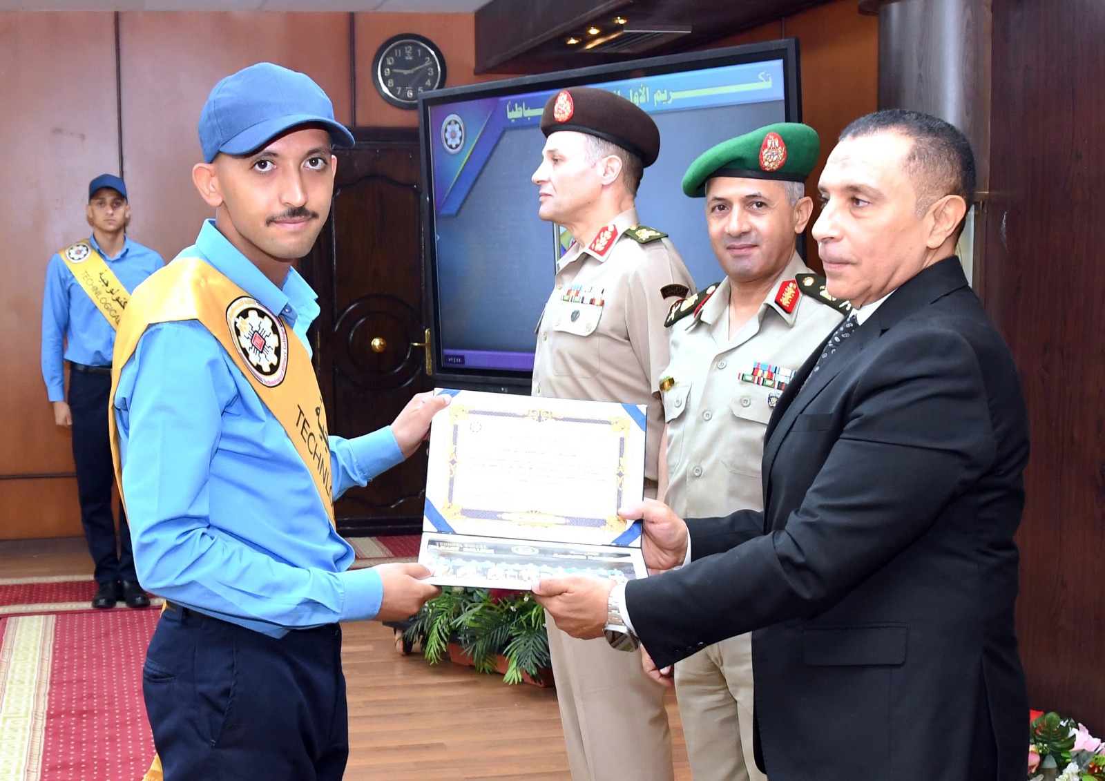 f4e19fc0-bb2c-4c68-94a4-3a92d5321509