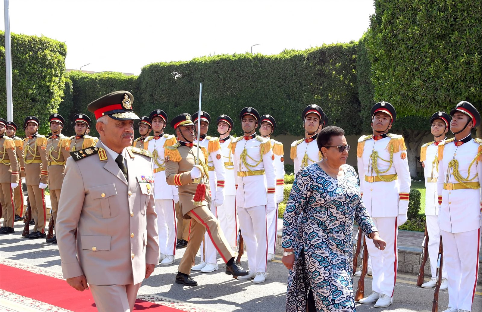 50e9e662-5c50-41ab-a5d5-2c44229ad87f