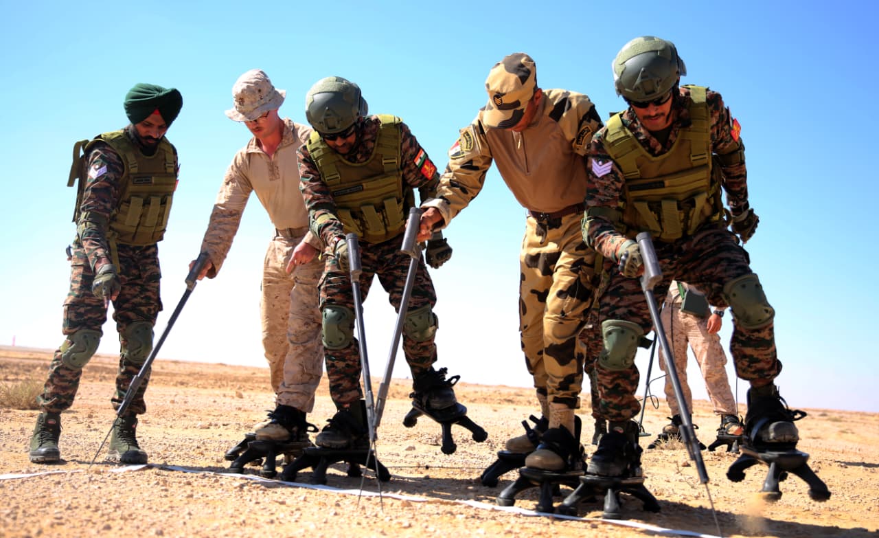 56a9d8f9-18d6-418c-a638-7c1312c93fd5