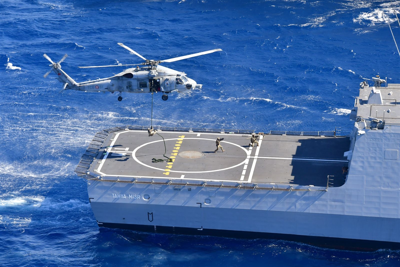 aa316cba-6007-4ff7-8ea0-1abe5e283f9e