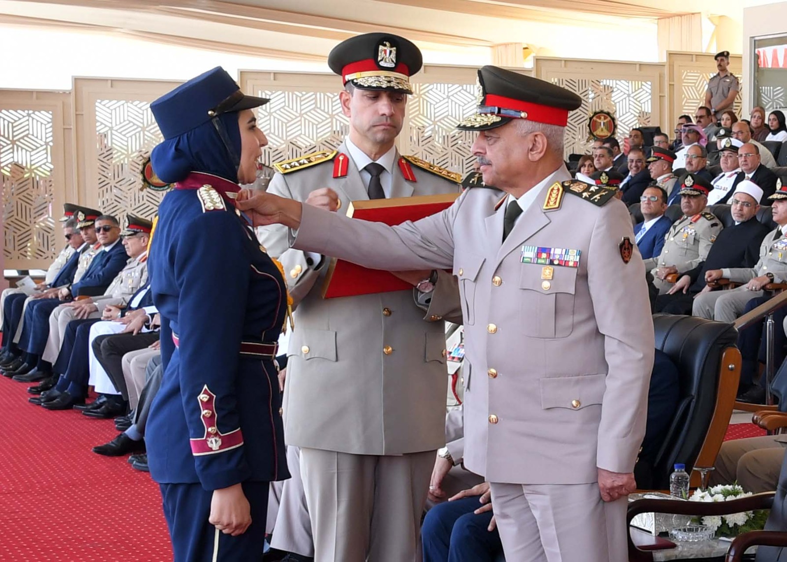 3b2d21c2-e089-41c1-acef-20c233c51512