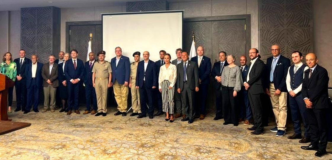 832f2c32-2e4f-4508-b7c3-613acdf7e4ef