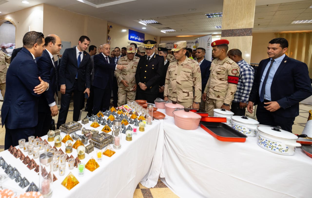 df6eee9f-0fb6-4281-a60f-f42786fb6451