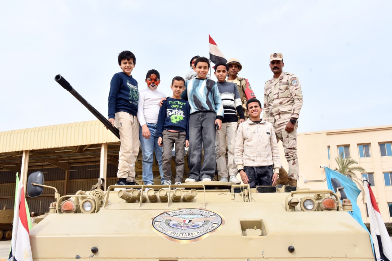 fcd33347-4563-478f-b5ef-8d74a49bfe61