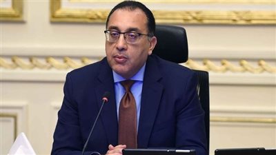 رئيس الوزراء يبحث مع أكبر شركة صينية إقامة مشروعين لتصنيع إطارات السيارات فى مصر