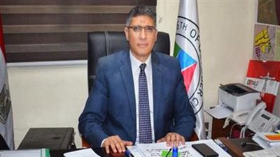 محافظ الجيزة يتابع ملفات التصالح في مخالفات البناء وتقنين أراضي أملاك لدولة