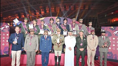 وزير الدفاع بدولة قطر ورئيس الأركان يشهدان ختام بطولة العالم العسكرية للفروسية 24