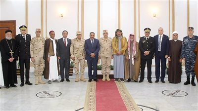 المنطقة الغربية العسكرية تنظم لقاء وحفل إفطار لعدد من شيوخ وعواقل محافظة مطروح