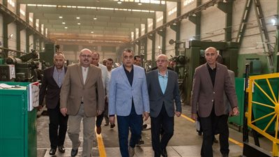 وزير الدولة للإنتاج الحربي يتابع مراحل التصنيع بشركة حلوان للصناعات الهندسية ( مصنع 99 الحربى ) 