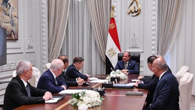 الرئيس السيسي يلتقي المدير العام لهيئة الدولة للطاقة النووية الروسية