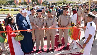 القوات المسلحة تنظم المعرض السنوى الثامن عشر للثقافات العسكرية 