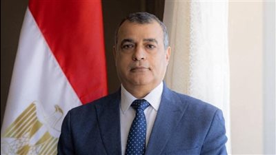 وزير الدولة للإنتاج الحربي يهنئ قداسة البابا تواضروس الثاني بمناسبة عيد الميلاد المجيد